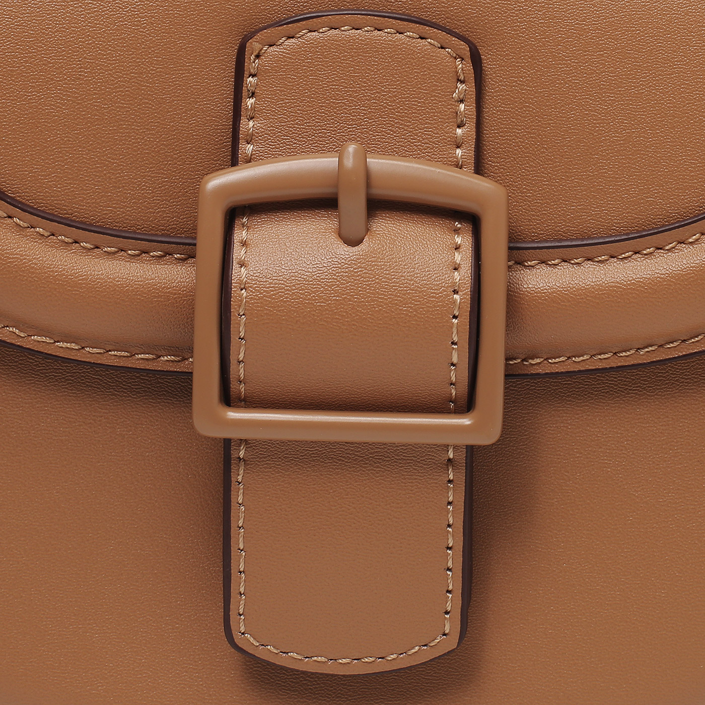 Сумка с ручкой Bugatti Zita