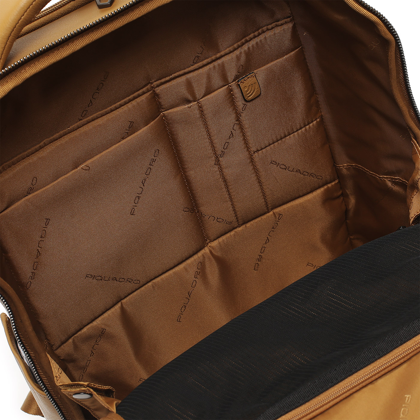 Кожаный рюкзак Piquadro Cronus